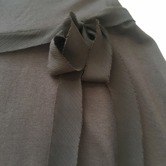 Ann Taylor LOFT Petites Skirt - Picture 3 of 6